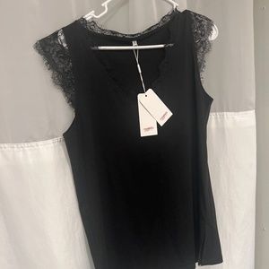 Women's Black V-Neck Lace Tank Top